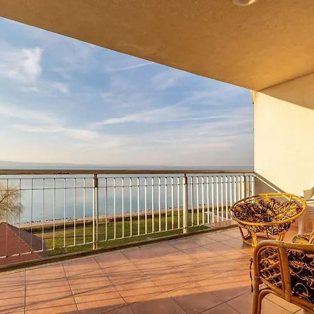 Kek Hullam By Bltn *