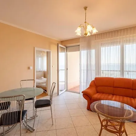Kék Hullám By Bltn Apartamento *