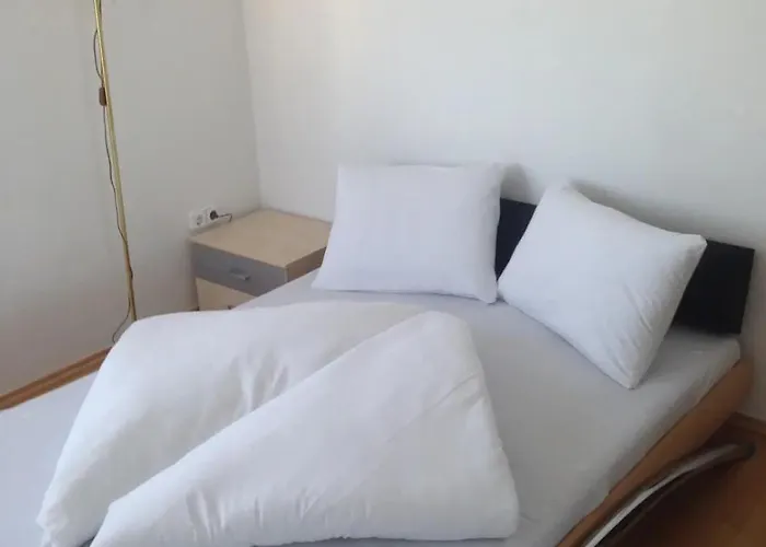 Kek Hullam By Bltn Lejlighed *